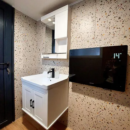 Old-timer Apartment