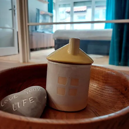 Old-timer דירה וארנה